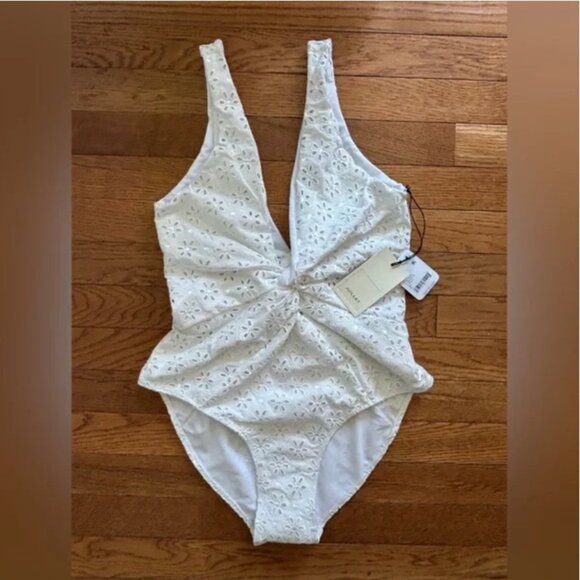 Free People Juillet NWT White Eyelets One-Piece Swimsuit size L - Picture 6 of 10